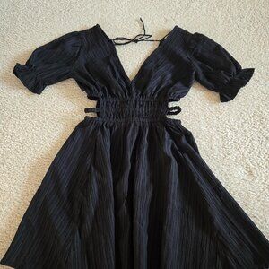 Blush Black Fit & Flare Dress Short Puff Sleeve Cut-Out V-Neck Tie Stretch S